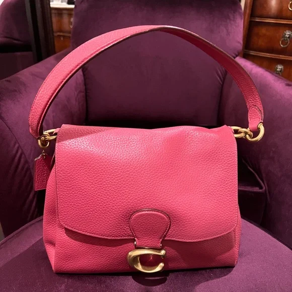 COACH Pebbled Leather Tabby Medium Size - Picture 6 of 13